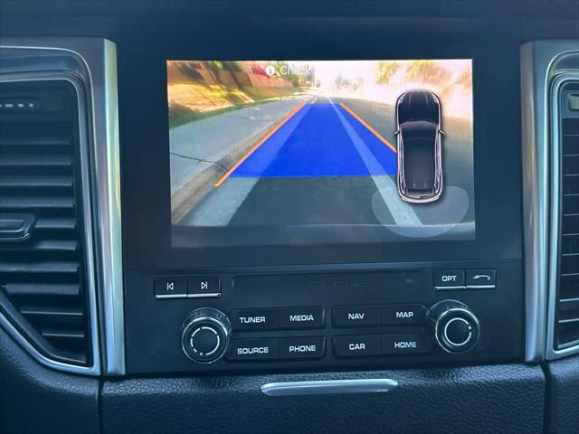 2018 Porsche Macan Macan