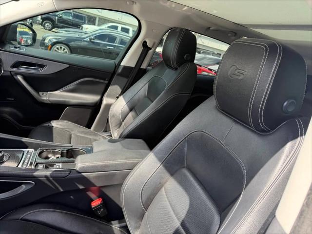 2017 Jaguar F-PACE S
