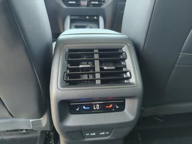 2026 Volkswagen Tiguan SEL R-Line Turbo