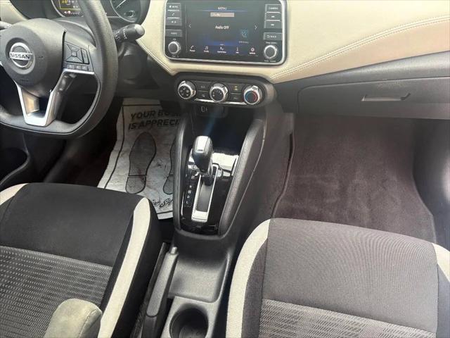 2020 Nissan Versa SV Xtronic CVT