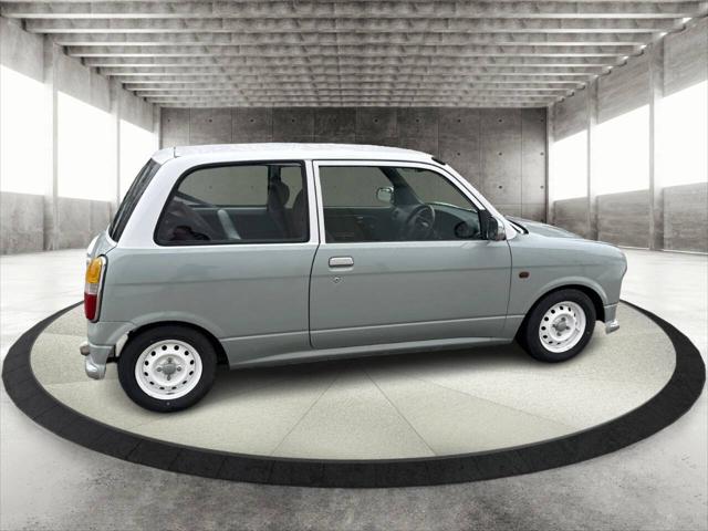 2000 Daihatsu Mira Unknown