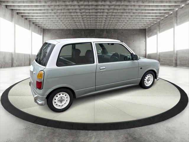 2000 Daihatsu Mira Unknown
