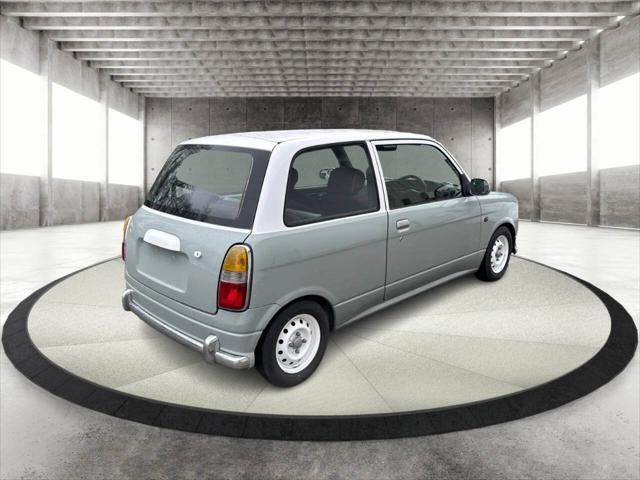 2000 Daihatsu Mira Unknown