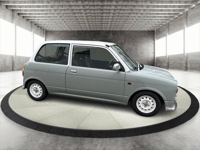 2000 Daihatsu Mira Unknown
