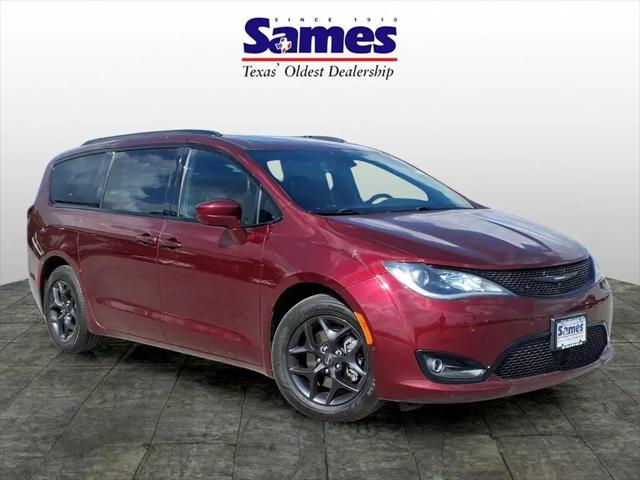 2020 Chrysler Pacifica Touring L Plus for sale in Cedar Creek, TX