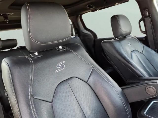 2020 Chrysler Pacifica Touring L Plus