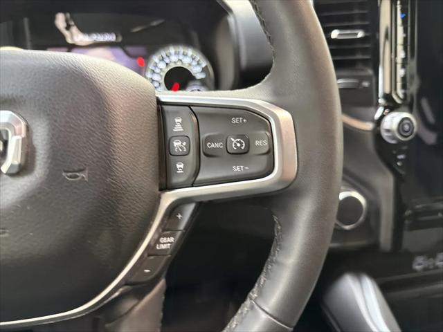 2025 Ram 1500 Big Horn Crew Cab 4x4 5'7" Box
