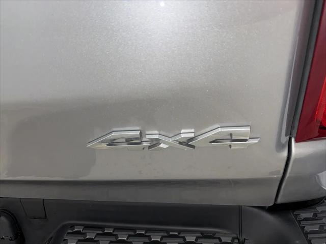 2025 Ram 1500 Big Horn Crew Cab 4x4 5'7" Box