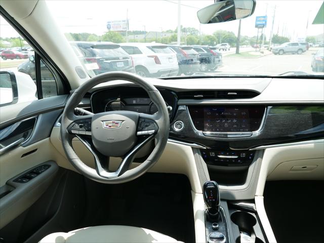 2023 Cadillac XT6 AWD Premium Luxury