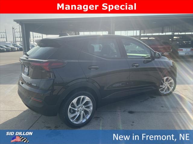 2027 Chevrolet Bolt LT FWD