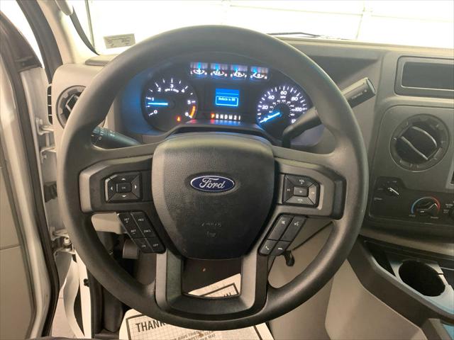 2024 Ford E-350 Cutaway E-350 DRW 176 WB