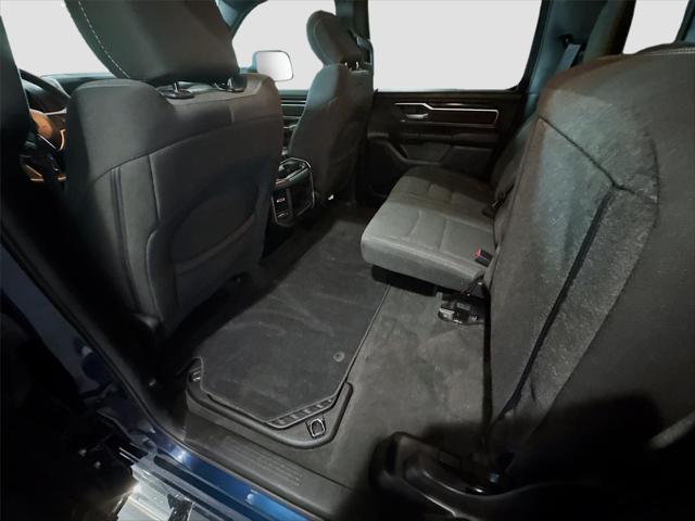 2024 Ram 1500 Big Horn Crew Cab 4x4 5'7" Box
