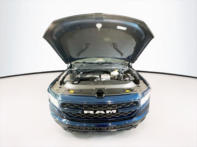 2024 Ram 1500 Big Horn Crew Cab 4x4 5'7" Box