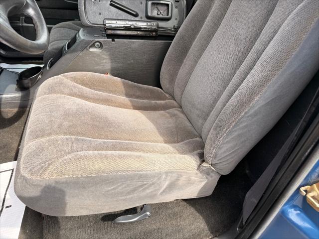 2002 Dodge Dakota SXT 2WD