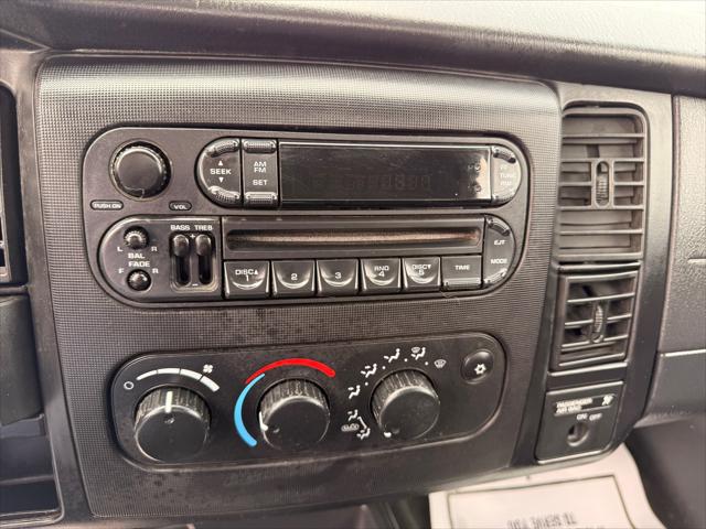 2002 Dodge Dakota SXT 2WD