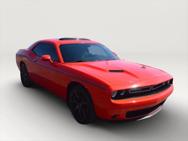 2015 Dodge Challenger SXT