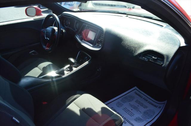 2015 Dodge Challenger SXT