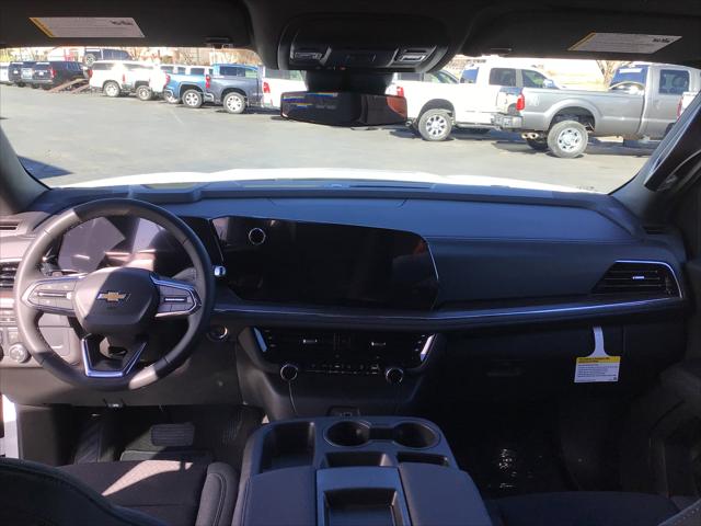 2026 Chevrolet Suburban LS, 4WD