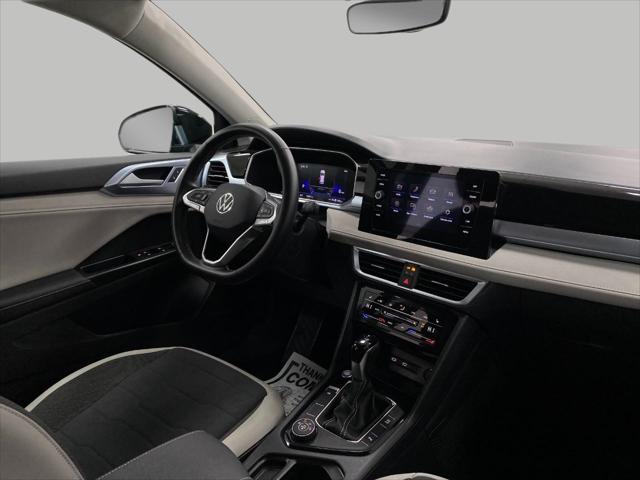 2025 Volkswagen Taos 1.5T SE