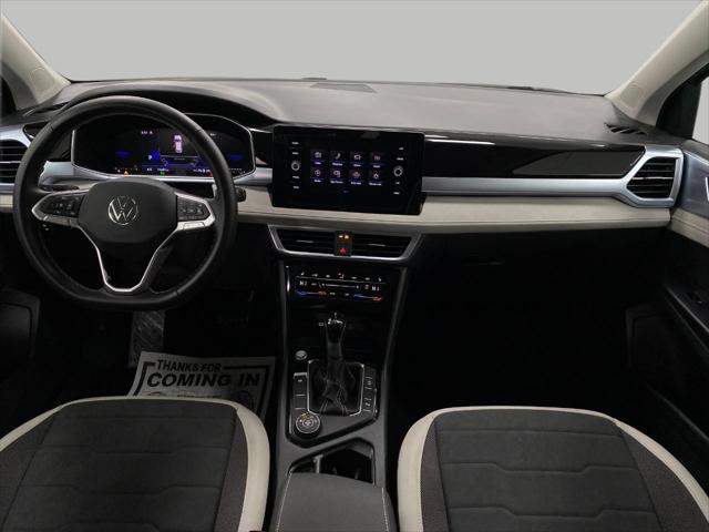 2025 Volkswagen Taos 1.5T SE