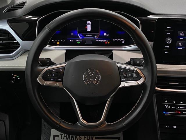 2025 Volkswagen Taos 1.5T SE