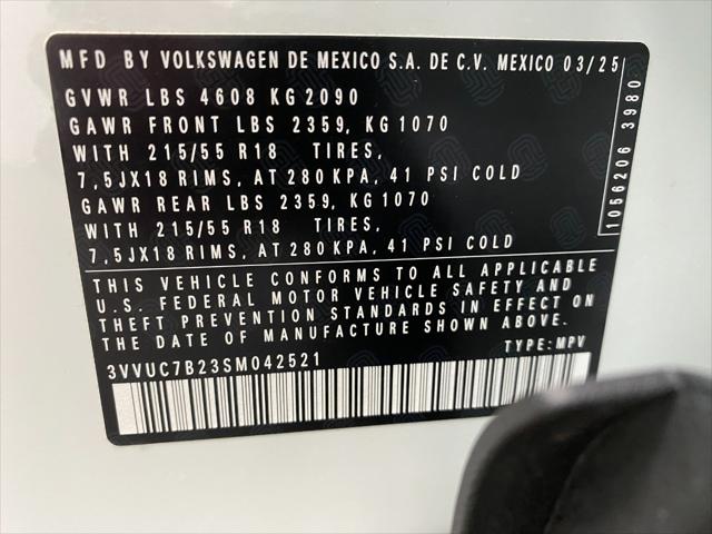 2025 Volkswagen Taos 1.5T SE