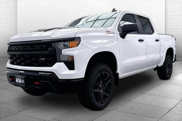 2026 Chevrolet Silverado 1500 4WD Crew Cab Short Bed Custom Trail Boss