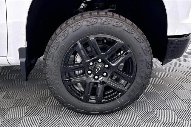 2026 Chevrolet Silverado 1500 4WD Crew Cab Short Bed Custom Trail Boss