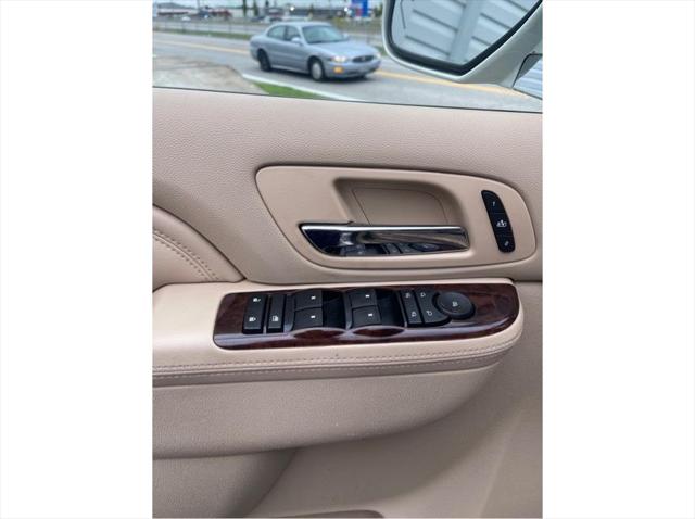 2012 Cadillac Escalade Premium