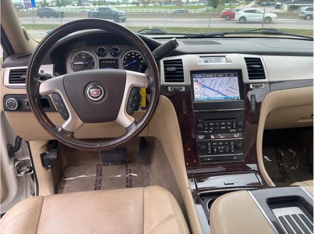 2012 Cadillac Escalade Premium