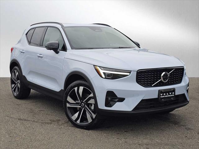 2026 Volvo XC40 Plus, B5 AWD Gas (mild hybrid), Dark for sale in Bellevue, WA