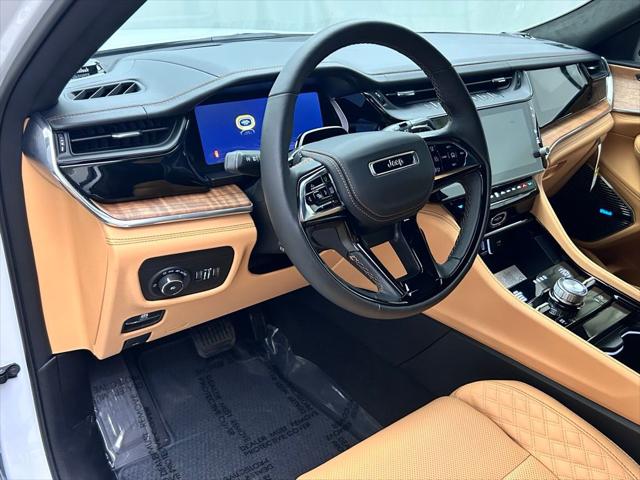 2026 Jeep Grand Cherokee L Summit 4x4
