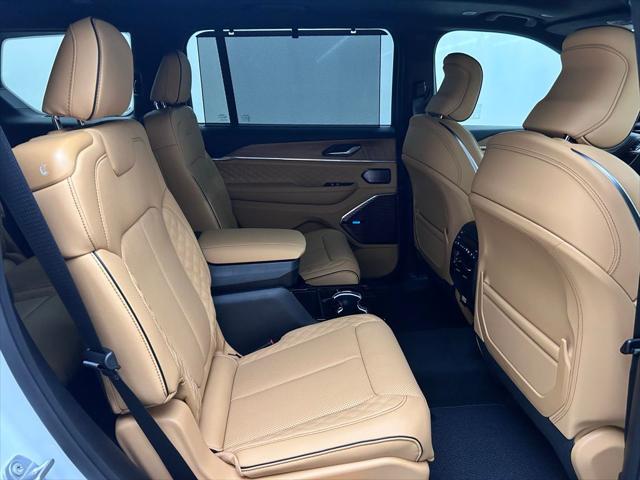 2026 Jeep Grand Cherokee L Summit 4x4