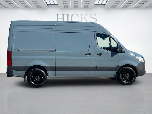 2026 Mercedes-Benz Sprinter 2500 2500 Standard Roof I4 Diesel HO 144 RWD