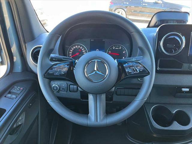 2026 Mercedes-Benz Sprinter 2500 2500 Standard Roof I4 Diesel HO 144 RWD