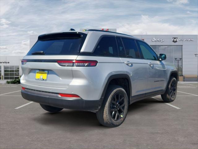 2026 Jeep Grand Cherokee Altitude 4x2