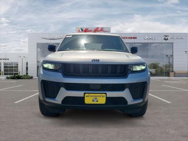 2026 Jeep Grand Cherokee Altitude 4x2
