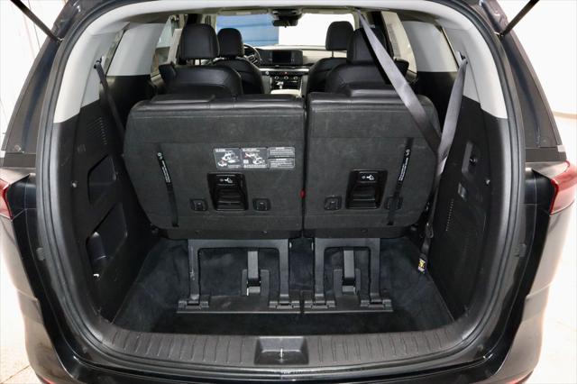 2024 Kia Carnival MPV LX Seat Package