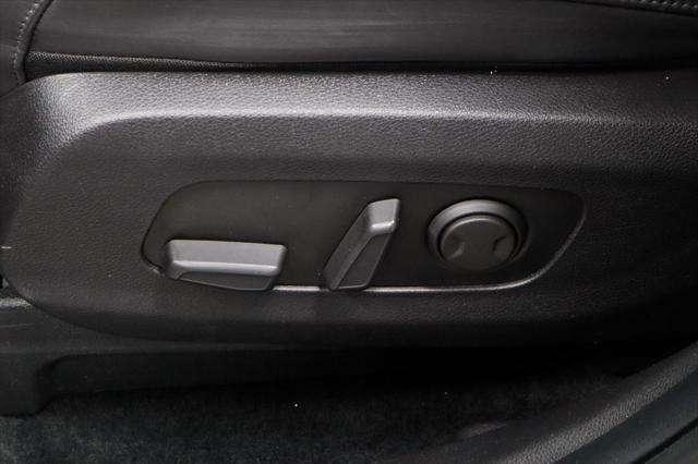 2024 Kia Carnival MPV LX Seat Package