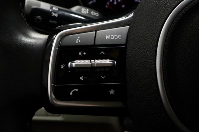 2024 Kia Carnival MPV LX Seat Package