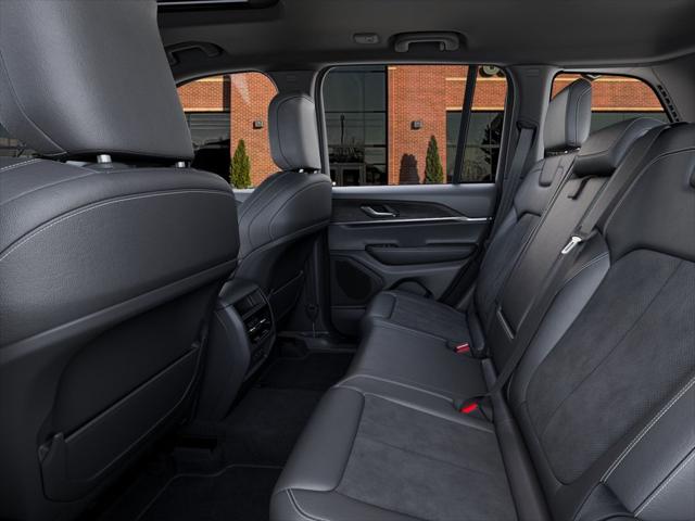2026 Jeep Grand Cherokee Altitude 4x4