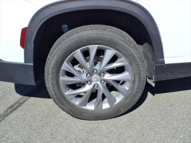 2025 Buick Enclave Preferred FWD
