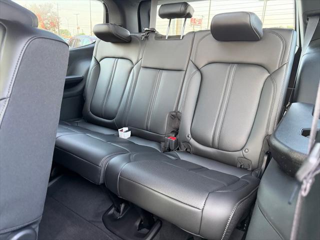 2026 Jeep Grand Wagoneer Upland 4x4