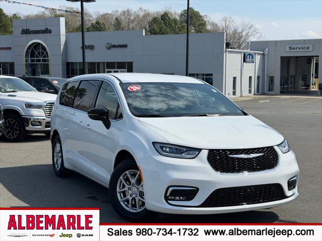 2026 Chrysler Pacifica Select for sale in Albemarle, NC