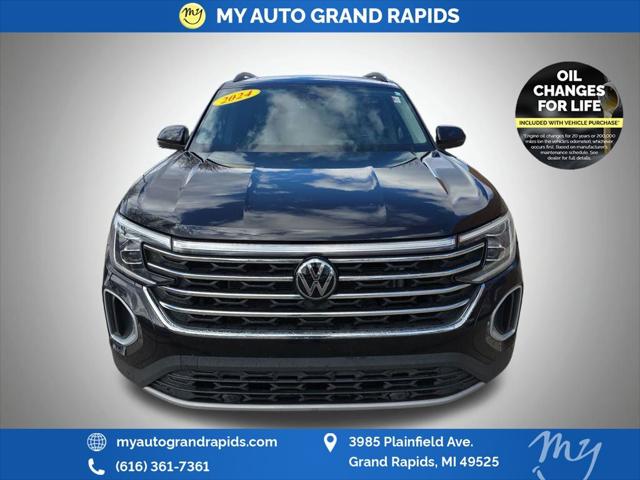 2024 Volkswagen Atlas 2.0T SE w/Technology