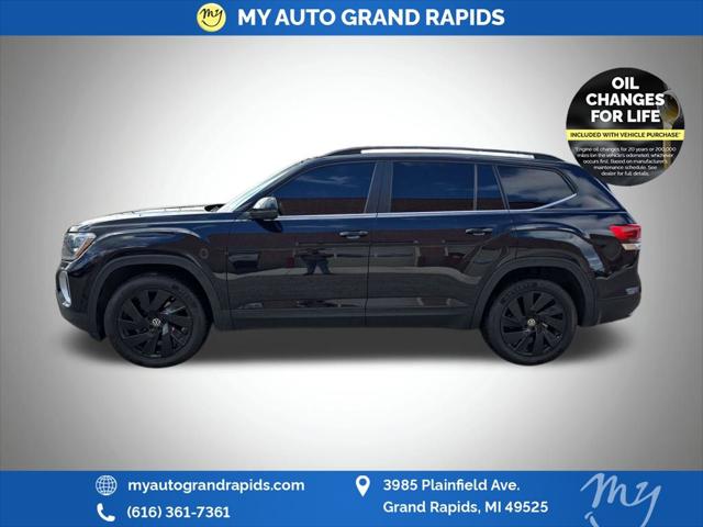 2024 Volkswagen Atlas 2.0T SE w/Technology