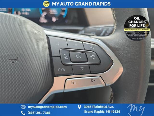2024 Volkswagen Atlas 2.0T SE w/Technology
