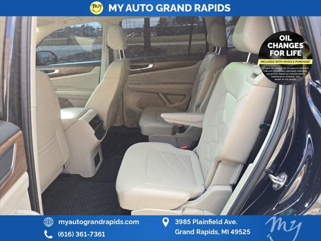 2024 Volkswagen Atlas 2.0T SE w/Technology
