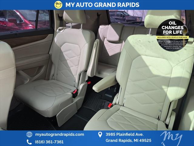 2024 Volkswagen Atlas 2.0T SE w/Technology