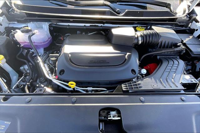 New 2026 Chrysler Pacifica For Sale in Millington, TN